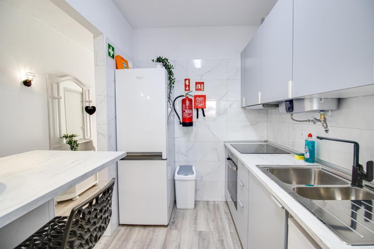 Renovated Oasis Ocean View 1Bd Wi-Fi Beach 3 Min アルブフェイラ エクステリア 写真
